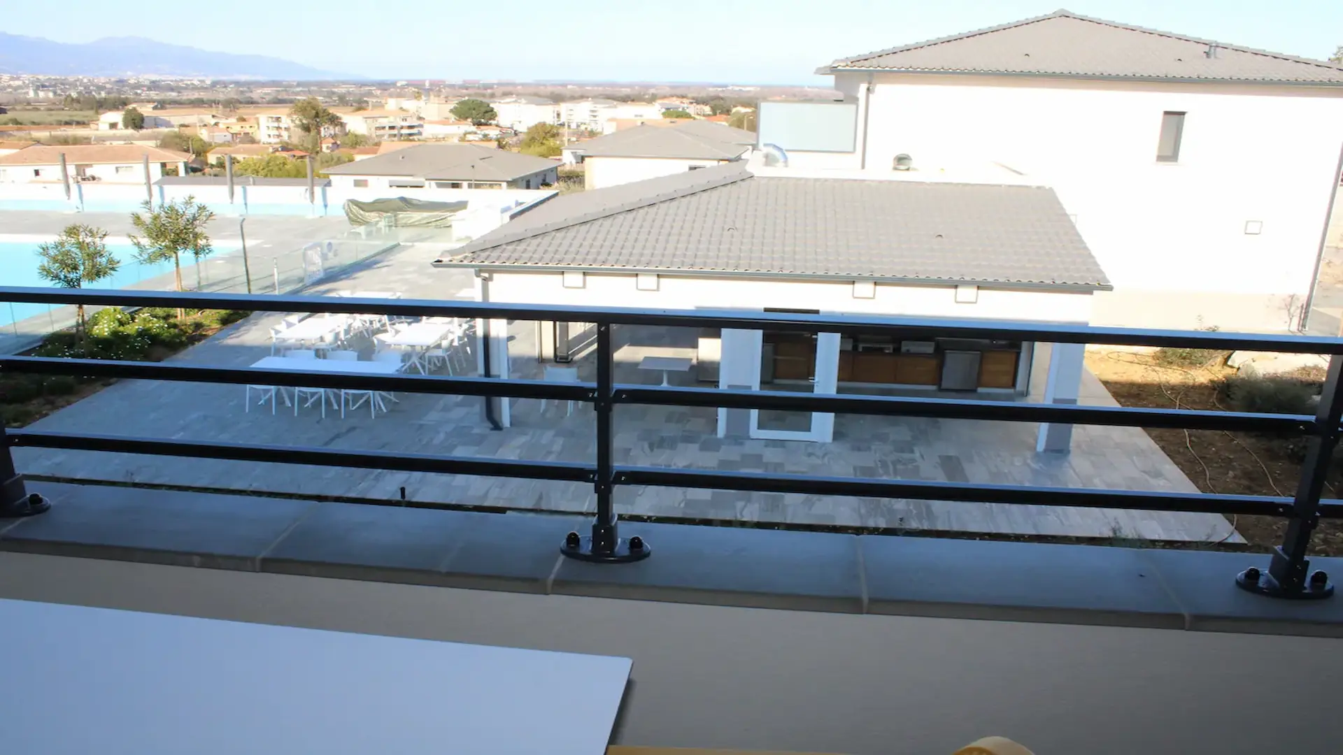 Studio avec terrasse privative – Hôtel Résidence A Torra