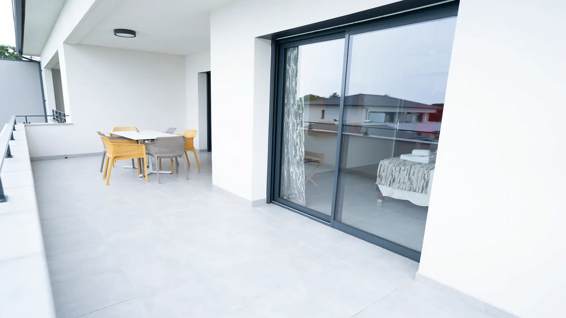 Terrasse privée appartement T3 à Vescovato près de Bastia